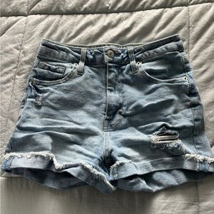 Size 3 Vanilla star 3 inch inseam shorts size 26